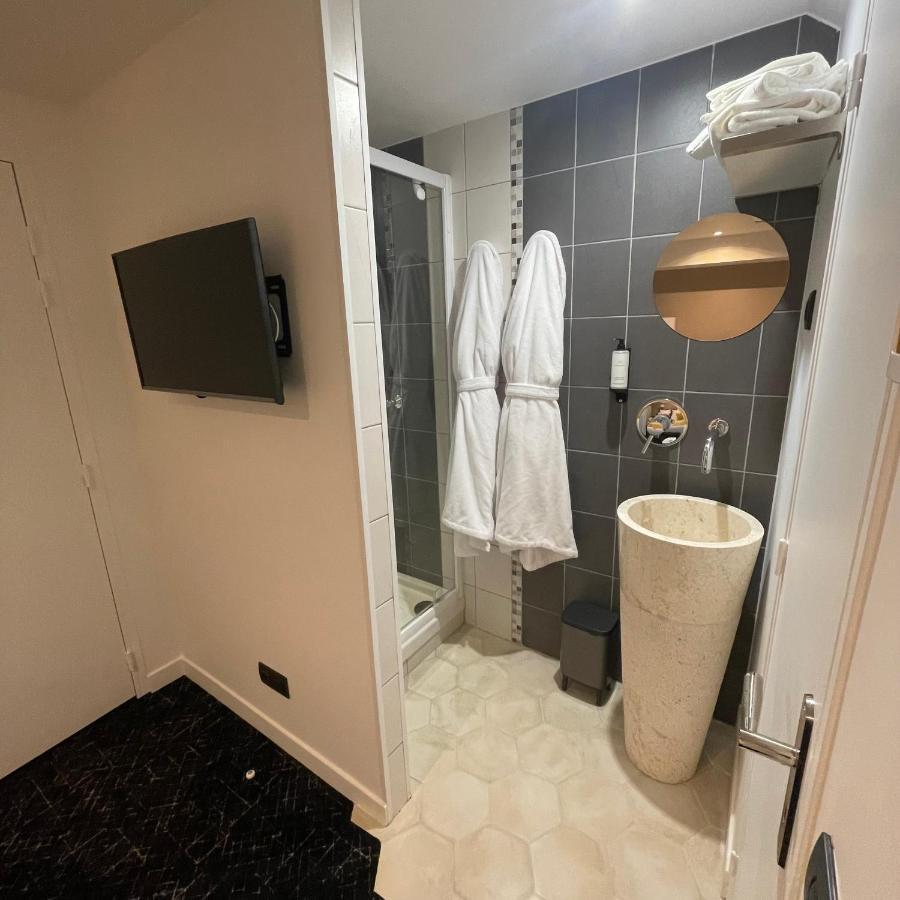 Hotel Le Sainte Jeanne Cormeilles-en-Vexin Esterno foto