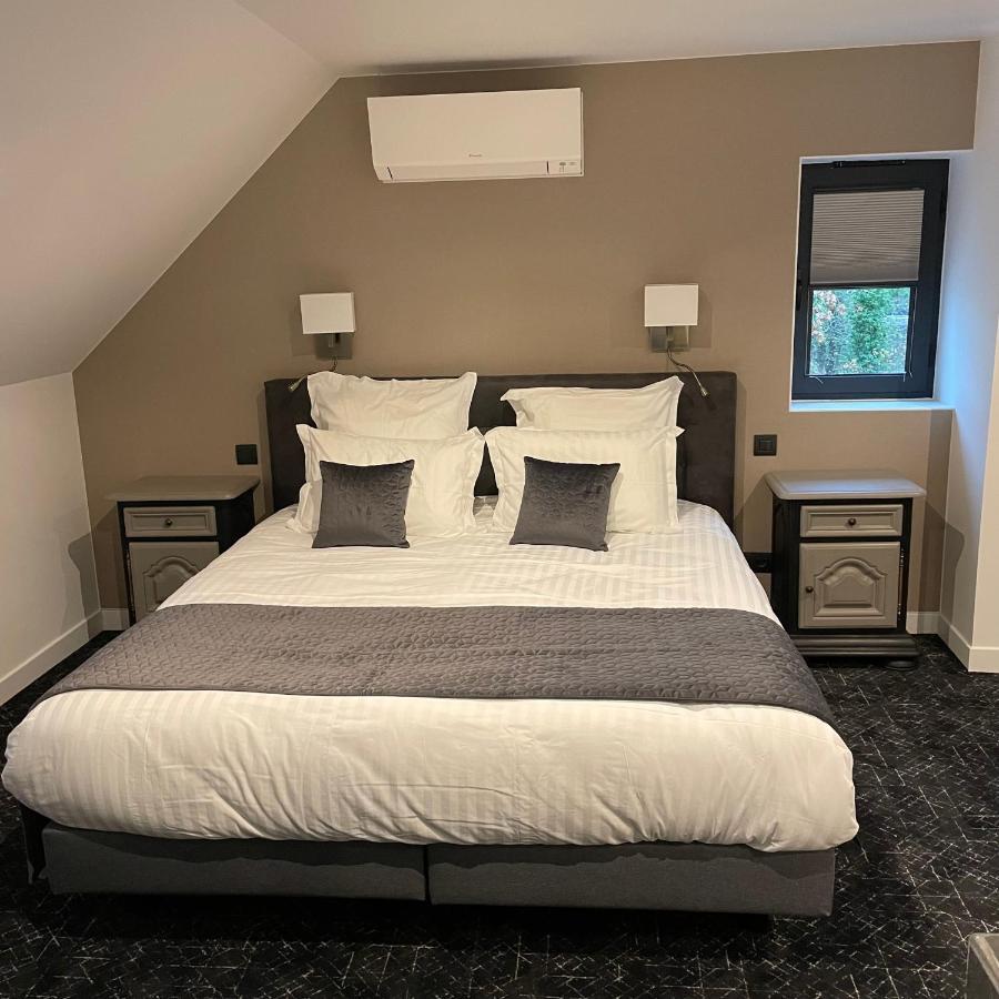 Hotel Le Sainte Jeanne Cormeilles-en-Vexin Esterno foto